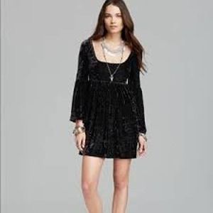 FREE PEOPLE Black Crushed Velvet Babydoll Empire Waist Mini Dress Size M